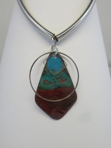 geëmailleerde hanger