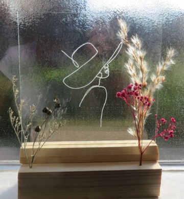 gravure glas vrouw met hoed