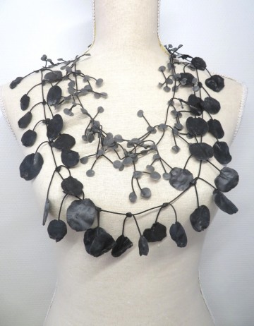 latex ketting zwart grijs