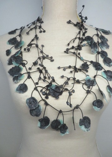 latex ketting groen zwart