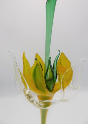 glazen bloem geel groen