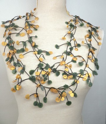 latex goud groen ketting