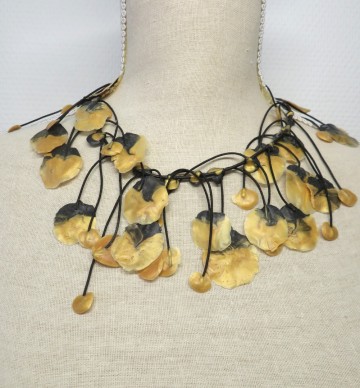 Korte ketting goud latex b