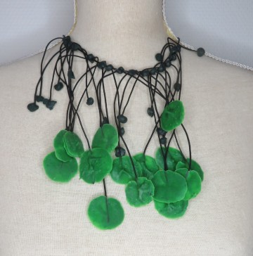 Korte ketting groen latex