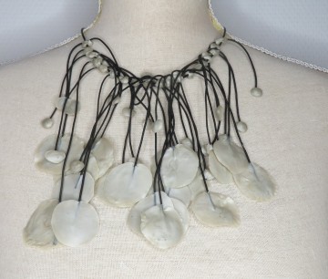 Korte ketting zilver rubber latex