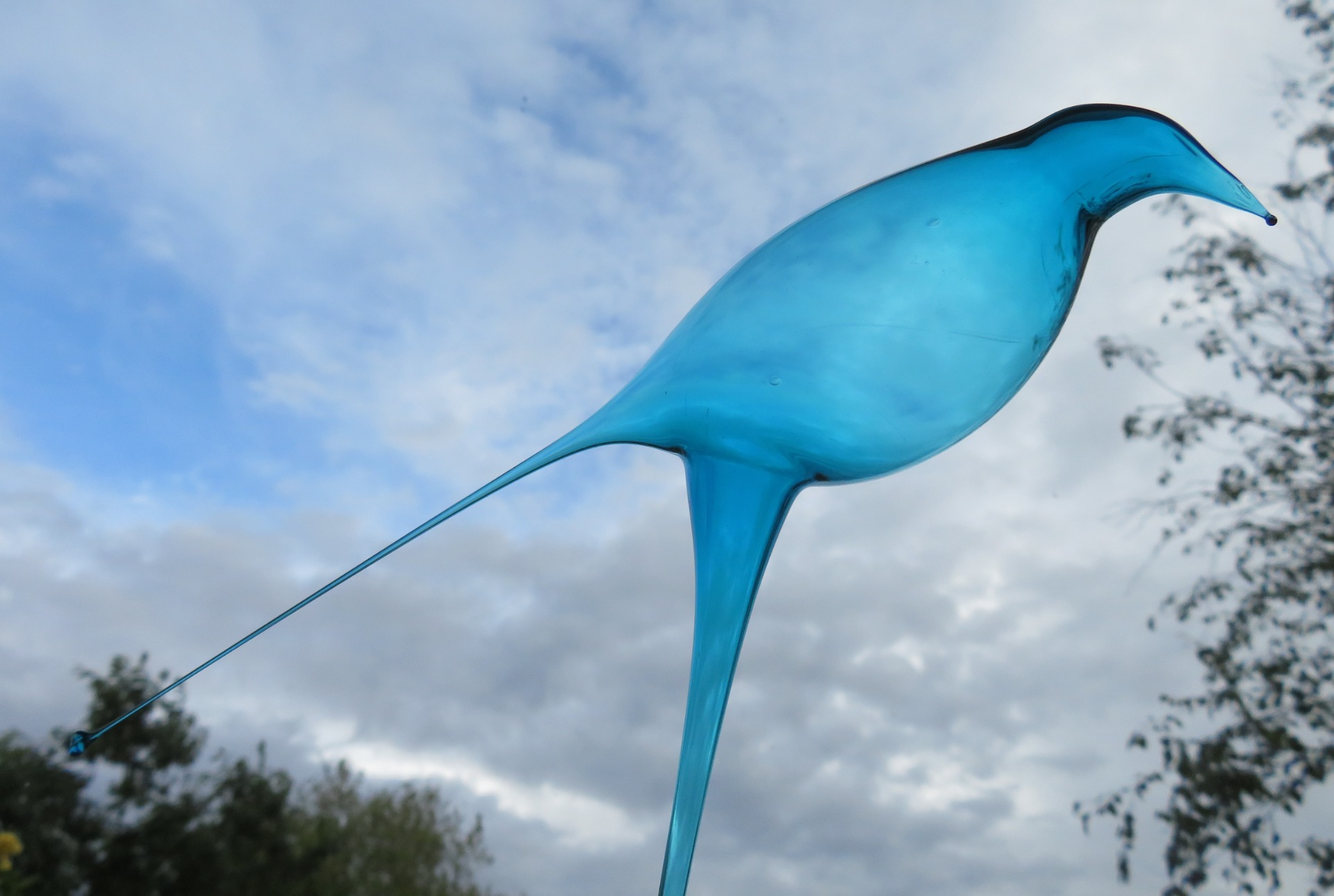 Klokje Groen puberteit Glazen vogel blauw - glazen vogels - G en G handgemaakt